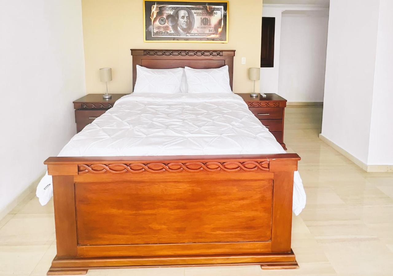 Exclusive 3 Bdr, Gym & Pool, Seaview, Luxury Tower Apartment Santo Domingo Bagian luar foto
